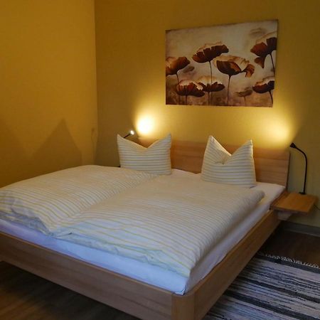 Lindenhof Wohnung 2, Erdgeschoss Vipperow Экстерьер фото