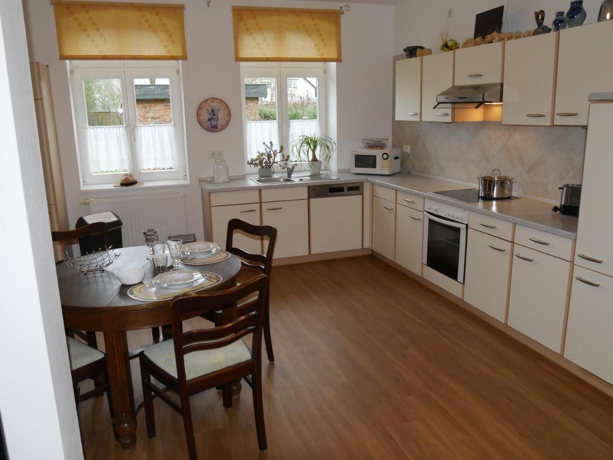 Lindenhof Wohnung 2, Erdgeschoss Vipperow Экстерьер фото