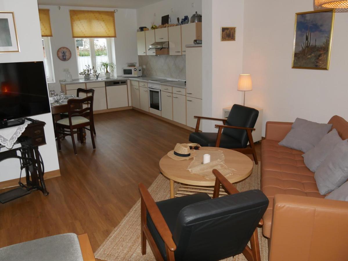 Lindenhof Wohnung 2, Erdgeschoss Vipperow Экстерьер фото